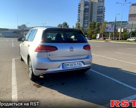 Серый Фольксваген e-Golf, объемом двигателя 0 л и пробегом 21 тыс. км за 16700 $, фото 2 на Automoto.ua