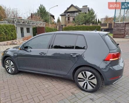 Серый Фольксваген e-Golf, объемом двигателя 0 л и пробегом 54 тыс. км за 16500 $, фото 13 на Automoto.ua