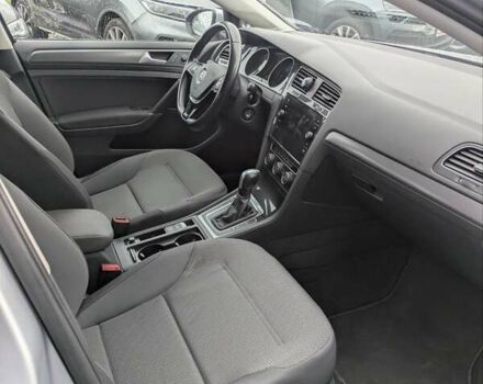 Серый Фольксваген e-Golf, объемом двигателя 0 л и пробегом 77 тыс. км за 14600 $, фото 13 на Automoto.ua