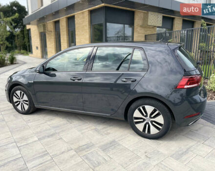 Серый Фольксваген e-Golf, объемом двигателя 0 л и пробегом 91 тыс. км за 12900 $, фото 12 на Automoto.ua