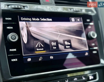 Фольксваген e-Golf 2020 в Кропивницком (Кировограде) на Automoto.ua Серый Фольксваген e-Golf, объемом двигателя 0 л и пробегом 125 тыс. км за 14550 $, фото 50 на Automoto.ua