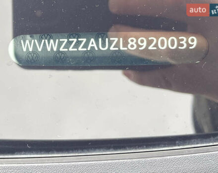 Сірий Фольксваген e-Golf, об'ємом двигуна 0 л та пробігом 40 тис. км за 16500 $, фото 11 на Automoto.ua