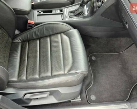 Сірий Фольксваген e-Golf, об'ємом двигуна 0 л та пробігом 81 тис. км за 15600 $, фото 10 на Automoto.ua