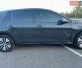 Серый Фольксваген e-Golf, объемом двигателя 0 л и пробегом 44 тыс. км за 16000 $, фото 5 на Automoto.ua
