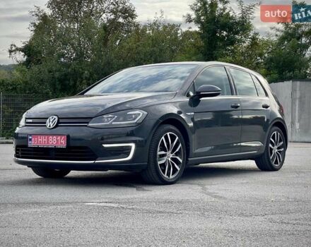Серый Фольксваген e-Golf, объемом двигателя 0 л и пробегом 103 тыс. км за 13300 $, фото 11 на Automoto.ua