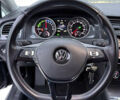 Серый Фольксваген e-Golf, объемом двигателя 0 л и пробегом 74 тыс. км за 13500 $, фото 17 на Automoto.ua