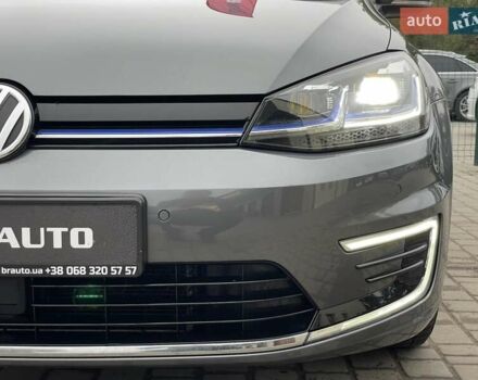 Серый Фольксваген e-Golf, объемом двигателя 0 л и пробегом 108 тыс. км за 13499 $, фото 6 на Automoto.ua