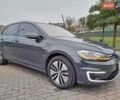 Серый Фольксваген e-Golf, объемом двигателя 0 л и пробегом 54 тыс. км за 16500 $, фото 2 на Automoto.ua
