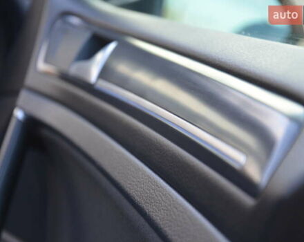 Серый Фольксваген e-Golf, объемом двигателя 0 л и пробегом 91 тыс. км за 13250 $, фото 60 на Automoto.ua