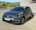 Серый Фольксваген e-Golf, объемом двигателя 0 л и пробегом 67 тыс. км за 12999 $, фото 1 на Automoto.ua