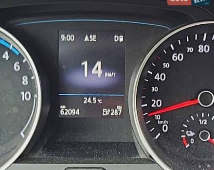 Серый Фольксваген e-Golf, объемом двигателя 0 л и пробегом 64 тыс. км за 15600 $, фото 14 на Automoto.ua