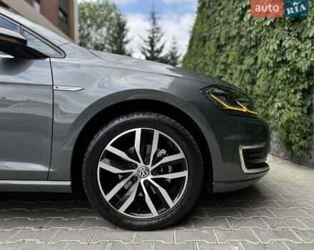 Сірий Фольксваген e-Golf, об'ємом двигуна 0 л та пробігом 49 тис. км за 19200 $, фото 16 на Automoto.ua