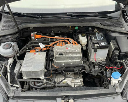 Сірий Фольксваген e-Golf, об'ємом двигуна 0 л та пробігом 40 тис. км за 16500 $, фото 18 на Automoto.ua