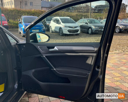 Сірий Фольксваген e-Golf, об'ємом двигуна 36 л та пробігом 58 тис. км за 15300 $, фото 23 на Automoto.ua