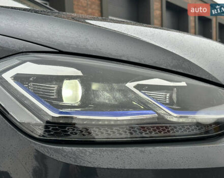 Серый Фольксваген e-Golf, объемом двигателя 0 л и пробегом 115 тыс. км за 14200 $, фото 9 на Automoto.ua