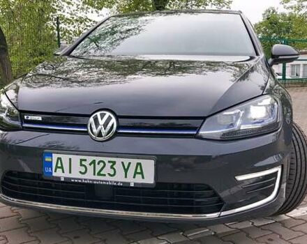 Серый Фольксваген e-Golf, объемом двигателя 0 л и пробегом 95 тыс. км за 14500 $, фото 1 на Automoto.ua
