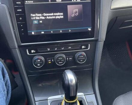 Сірий Фольксваген e-Golf, об'ємом двигуна 0 л та пробігом 43 тис. км за 13000 $, фото 11 на Automoto.ua