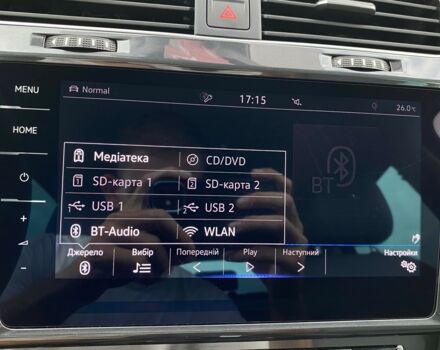 Сірий Фольксваген e-Golf, об'ємом двигуна 0 л та пробігом 45 тис. км за 18200 $, фото 79 на Automoto.ua