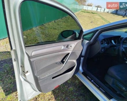 Сірий Фольксваген e-Golf, об'ємом двигуна 0 л та пробігом 73 тис. км за 14999 $, фото 30 на Automoto.ua
