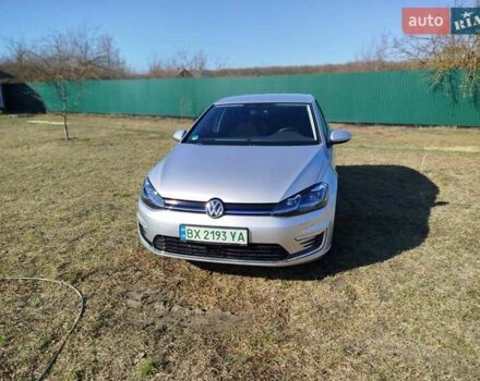 Сірий Фольксваген e-Golf, об'ємом двигуна 0 л та пробігом 73 тис. км за 14999 $, фото 9 на Automoto.ua