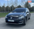 Серый Фольксваген e-Golf, объемом двигателя 0 л и пробегом 49 тыс. км за 15100 $, фото 2 на Automoto.ua