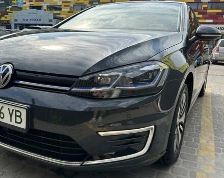 Сірий Фольксваген e-Golf, об'ємом двигуна 0 л та пробігом 50 тис. км за 14700 $, фото 42 на Automoto.ua