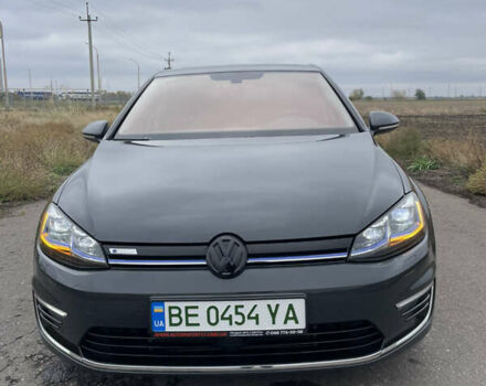Сірий Фольксваген e-Golf, об'ємом двигуна 0 л та пробігом 40 тис. км за 16500 $, фото 5 на Automoto.ua