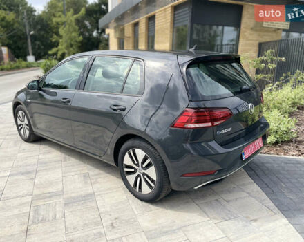 Серый Фольксваген e-Golf, объемом двигателя 0 л и пробегом 91 тыс. км за 12900 $, фото 8 на Automoto.ua