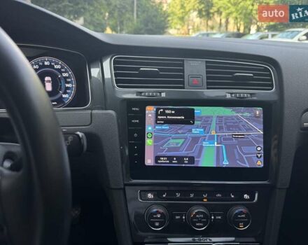 Сірий Фольксваген e-Golf, об'ємом двигуна 0 л та пробігом 49 тис. км за 19200 $, фото 11 на Automoto.ua