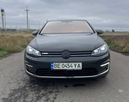 Сірий Фольксваген e-Golf, об'ємом двигуна 0 л та пробігом 40 тис. км за 16500 $, фото 4 на Automoto.ua