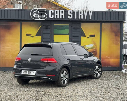 Серый Фольксваген e-Golf, объемом двигателя 0 л и пробегом 53 тыс. км за 12999 $, фото 32 на Automoto.ua