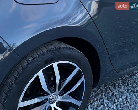 Серый Фольксваген e-Golf, объемом двигателя 0 л и пробегом 157 тыс. км за 12499 $, фото 29 на Automoto.ua