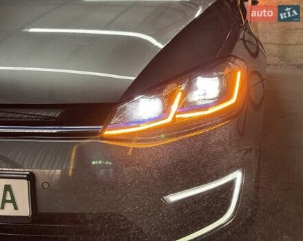 Сірий Фольксваген e-Golf, об'ємом двигуна 0 л та пробігом 79 тис. км за 14650 $, фото 14 на Automoto.ua