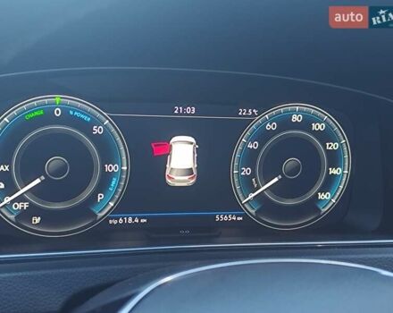 Сірий Фольксваген e-Golf, об'ємом двигуна 0 л та пробігом 55 тис. км за 15500 $, фото 12 на Automoto.ua