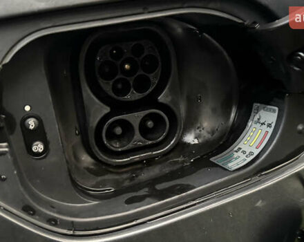 Серый Фольксваген e-Golf, объемом двигателя 0 л и пробегом 145 тыс. км за 12900 $, фото 15 на Automoto.ua