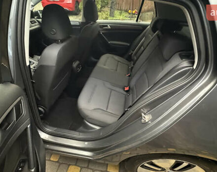 Серый Фольксваген e-Golf, объемом двигателя 0 л и пробегом 145 тыс. км за 12900 $, фото 38 на Automoto.ua