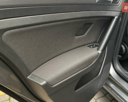 Серый Фольксваген e-Golf, объемом двигателя 0 л и пробегом 145 тыс. км за 12900 $, фото 40 на Automoto.ua