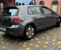 Серый Фольксваген e-Golf, объемом двигателя 0 л и пробегом 145 тыс. км за 12900 $, фото 30 на Automoto.ua