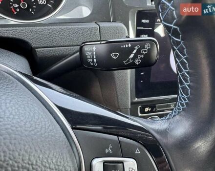 Сірий Фольксваген e-Golf, об'ємом двигуна 0 л та пробігом 26 тис. км за 16706 $, фото 2 на Automoto.ua