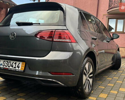Серый Фольксваген e-Golf, объемом двигателя 0 л и пробегом 145 тыс. км за 12900 $, фото 31 на Automoto.ua