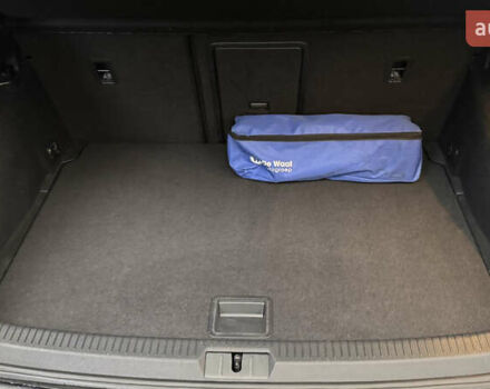 Серый Фольксваген e-Golf, объемом двигателя 0 л и пробегом 145 тыс. км за 12900 $, фото 36 на Automoto.ua