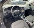 Серый Фольксваген e-Golf, объемом двигателя 0 л и пробегом 7 тыс. км за 17200 $, фото 17 на Automoto.ua