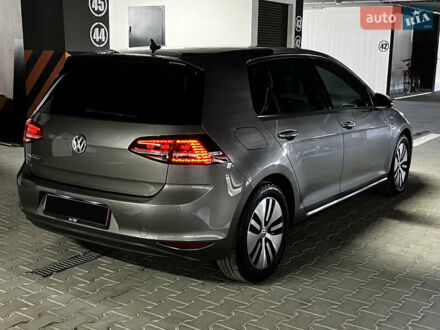 Фольксваген e-Golf 2014 в Ужгороде на Automoto.ua Серый Фольксваген e-Golf, объемом двигателя 0 л и пробегом 110 тыс. км за 8500 $, фото 1 на Automoto.ua