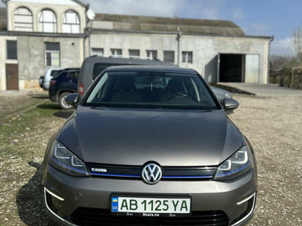 Фольксваген e-Golf 2014 в Шаргороде на Automoto.ua Серый Фольксваген e-Golf, объемом двигателя 0 л и пробегом 128 тыс. км за 8500 $, фото 1 на Automoto.ua