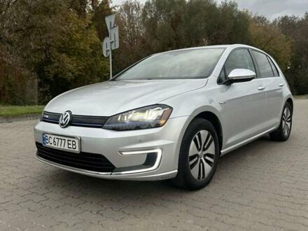 Серый Фольксваген e-Golf, объемом двигателя 0 л и пробегом 114 тыс. км за 8500 $, фото 1 на Automoto.ua