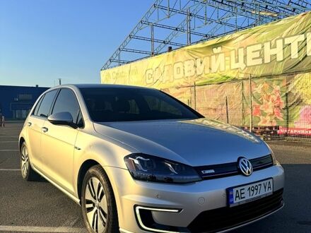 Сірий Фольксваген e-Golf, об'ємом двигуна 0 л та пробігом 89 тис. км за 12200 $, фото 1 на Automoto.ua