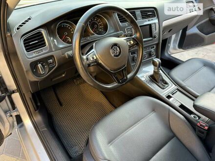 Фольксваген e-Golf 2014 в Черкассах на Automoto.ua Серый Фольксваген e-Golf, объемом двигателя 0 л и пробегом 114 тыс. км за 9450 $, фото 1 на Automoto.ua