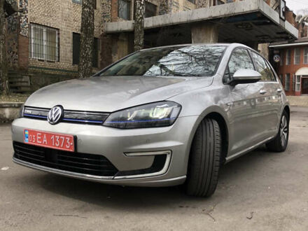 Сірий Фольксваген e-Golf, об'ємом двигуна 0 л та пробігом 82 тис. км за 10900 $, фото 1 на Automoto.ua