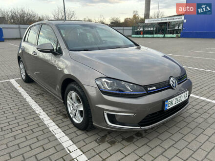 Сірий Фольксваген e-Golf, об'ємом двигуна 0 л та пробігом 142 тис. км за 9100 $, фото 1 на Automoto.ua