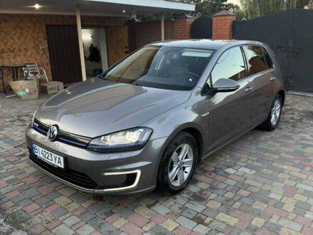 Серый Фольксваген e-Golf, объемом двигателя 0 л и пробегом 160 тыс. км за 9500 $, фото 1 на Automoto.ua